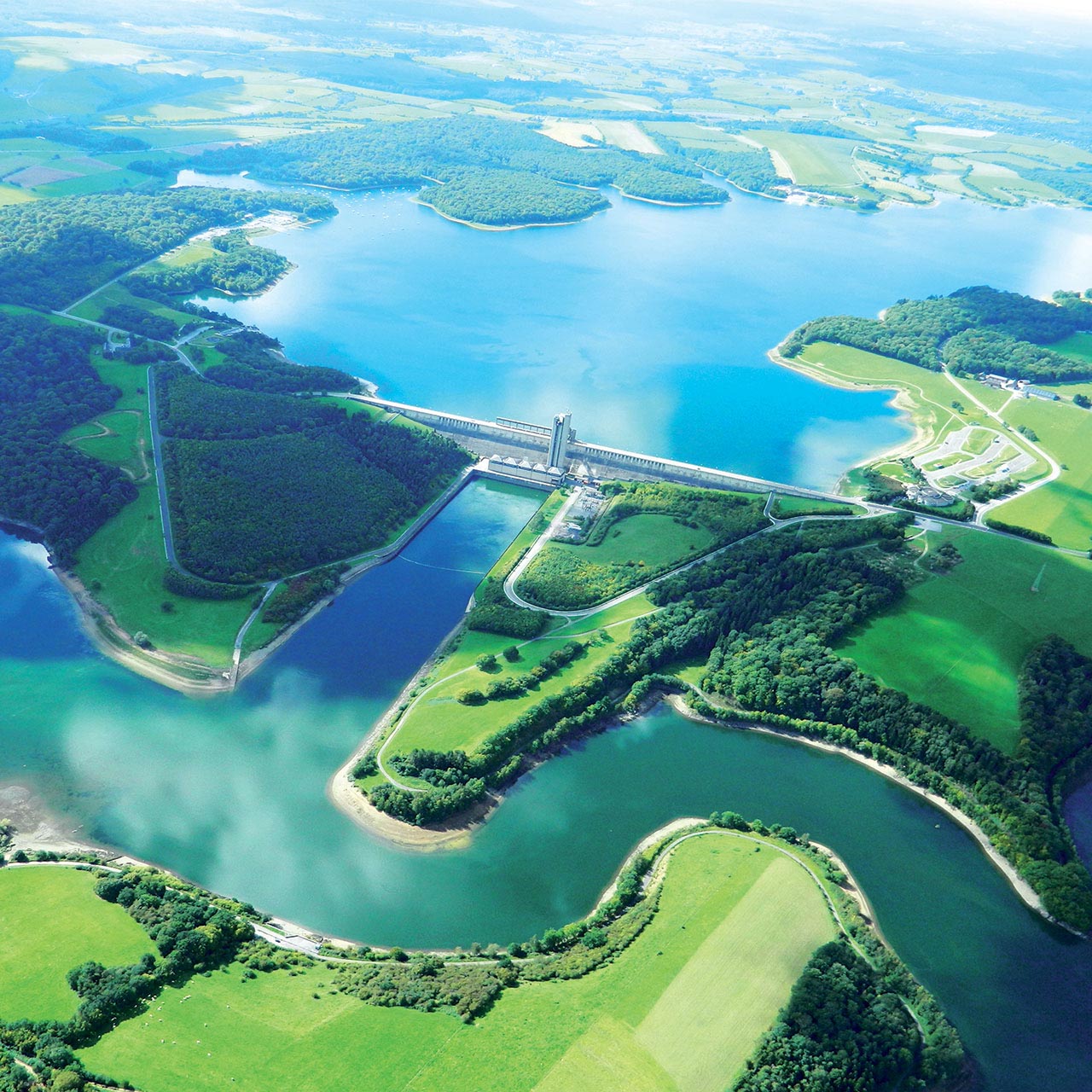 LAC DE L'EAU D'HEURE